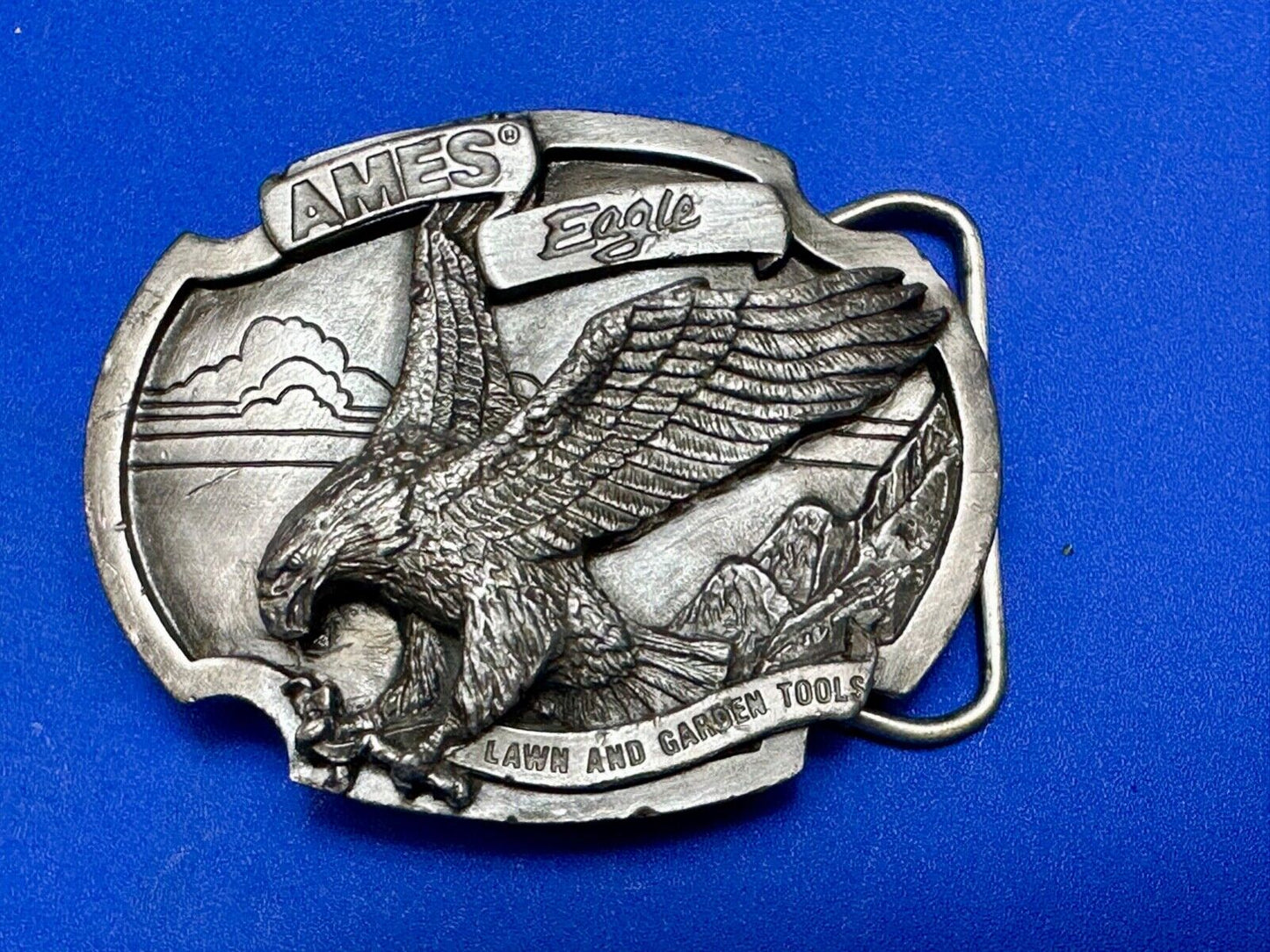 AMES TOOLS Vintage 1987 Belt Buckle - EAGLE - Lawn and garden tools