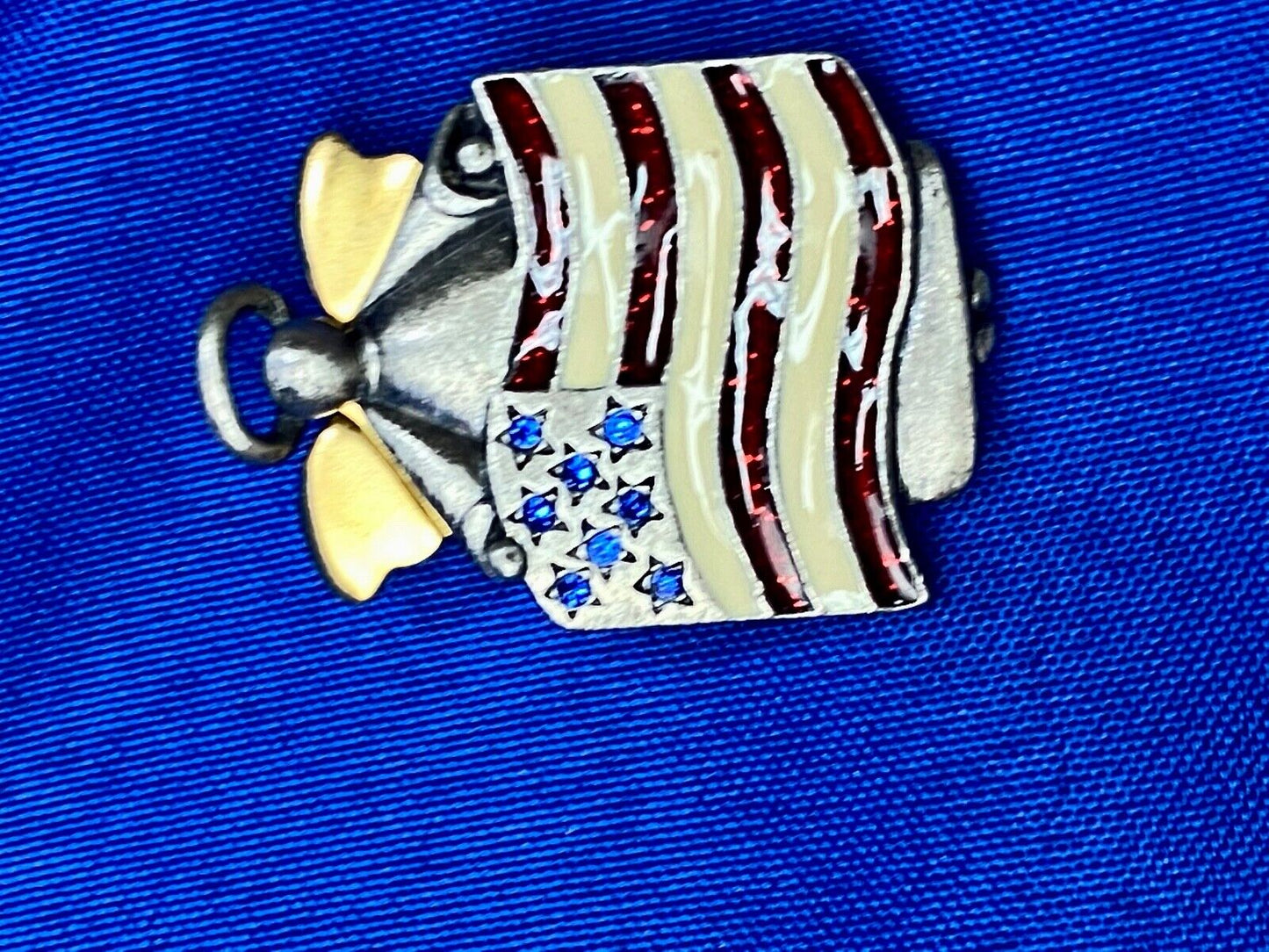 AJMC Signed Angel Holding Patriotic USA Flag Heart Brooch Pin