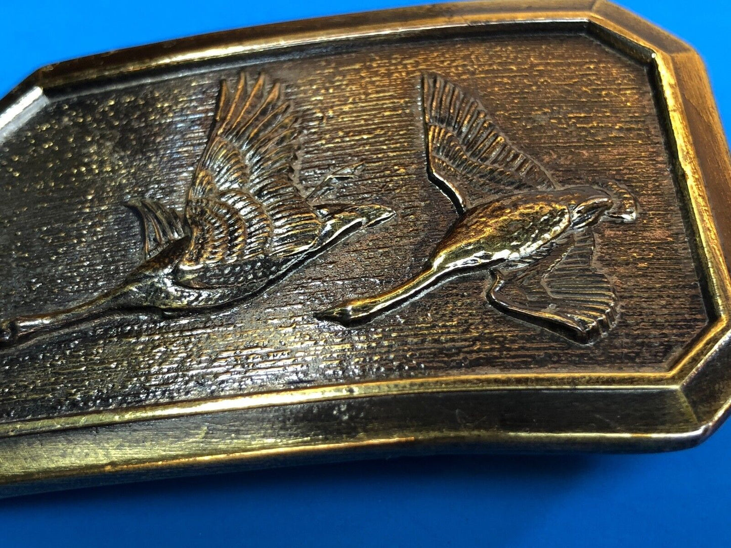 Vintage 1978 American Buckle Co Flying Mallards geese bird Ducks Belt Buckle