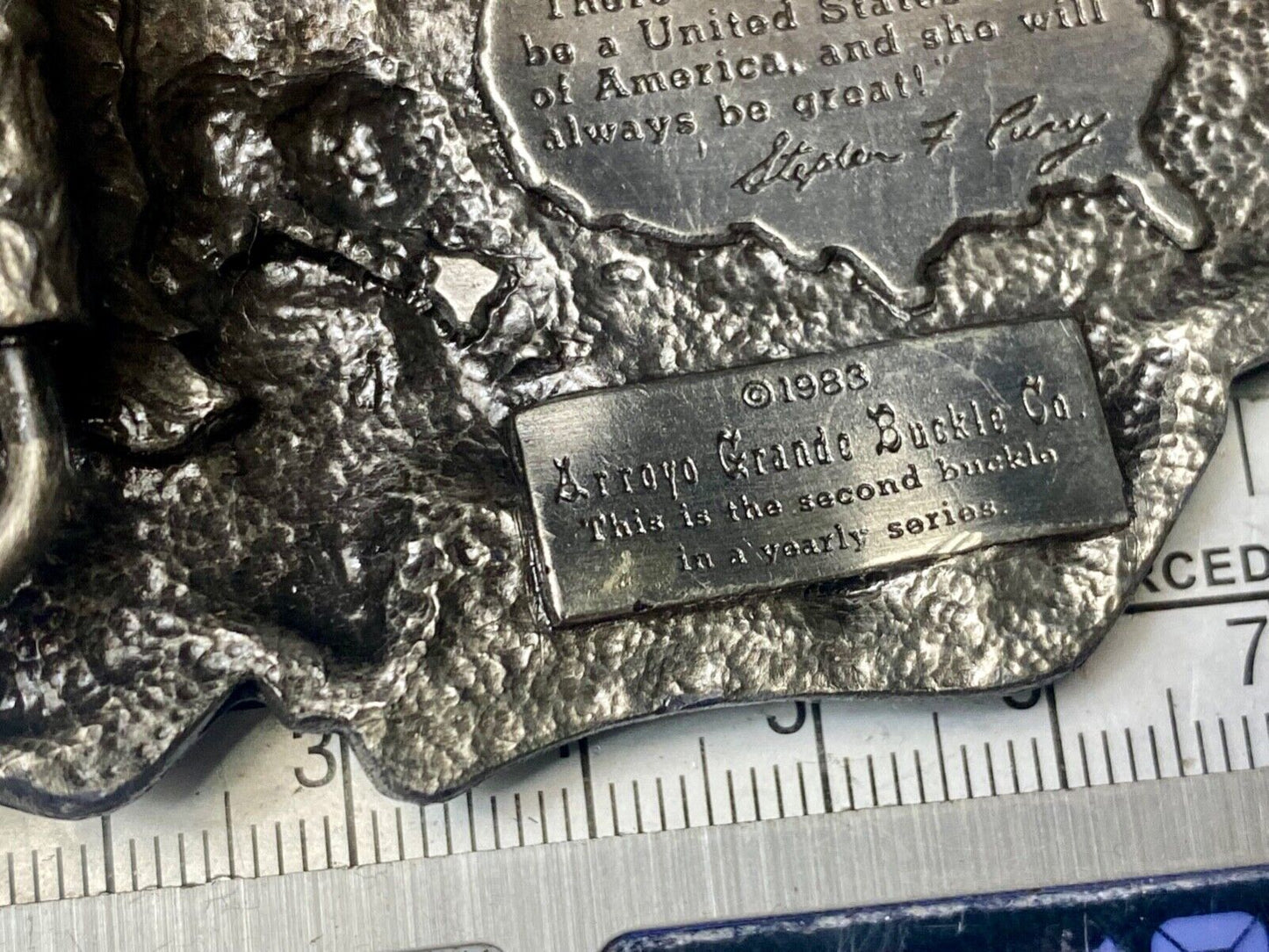 1983 United States of America commemorative flag eagle - map shaped belt buckle