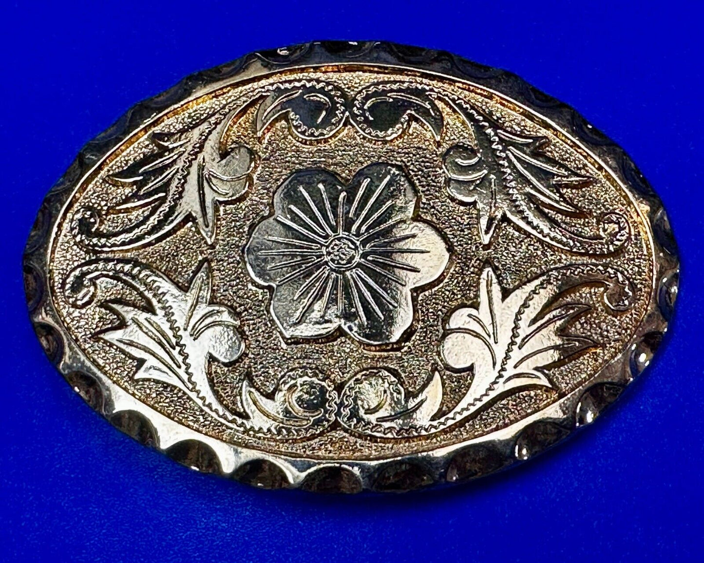 Vintage Etched Flower Floral Theme Western Oval Gold Tone Belt Buckle