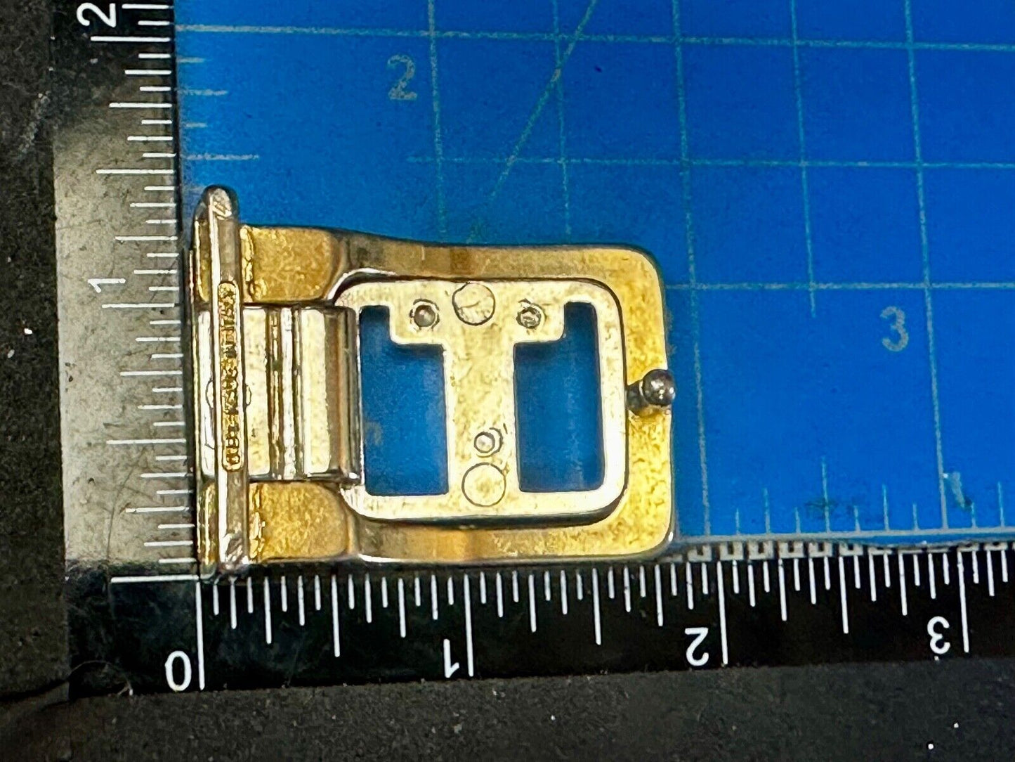 T - Letter Initial Monogram Vintage two tone swing arm small belt buckle