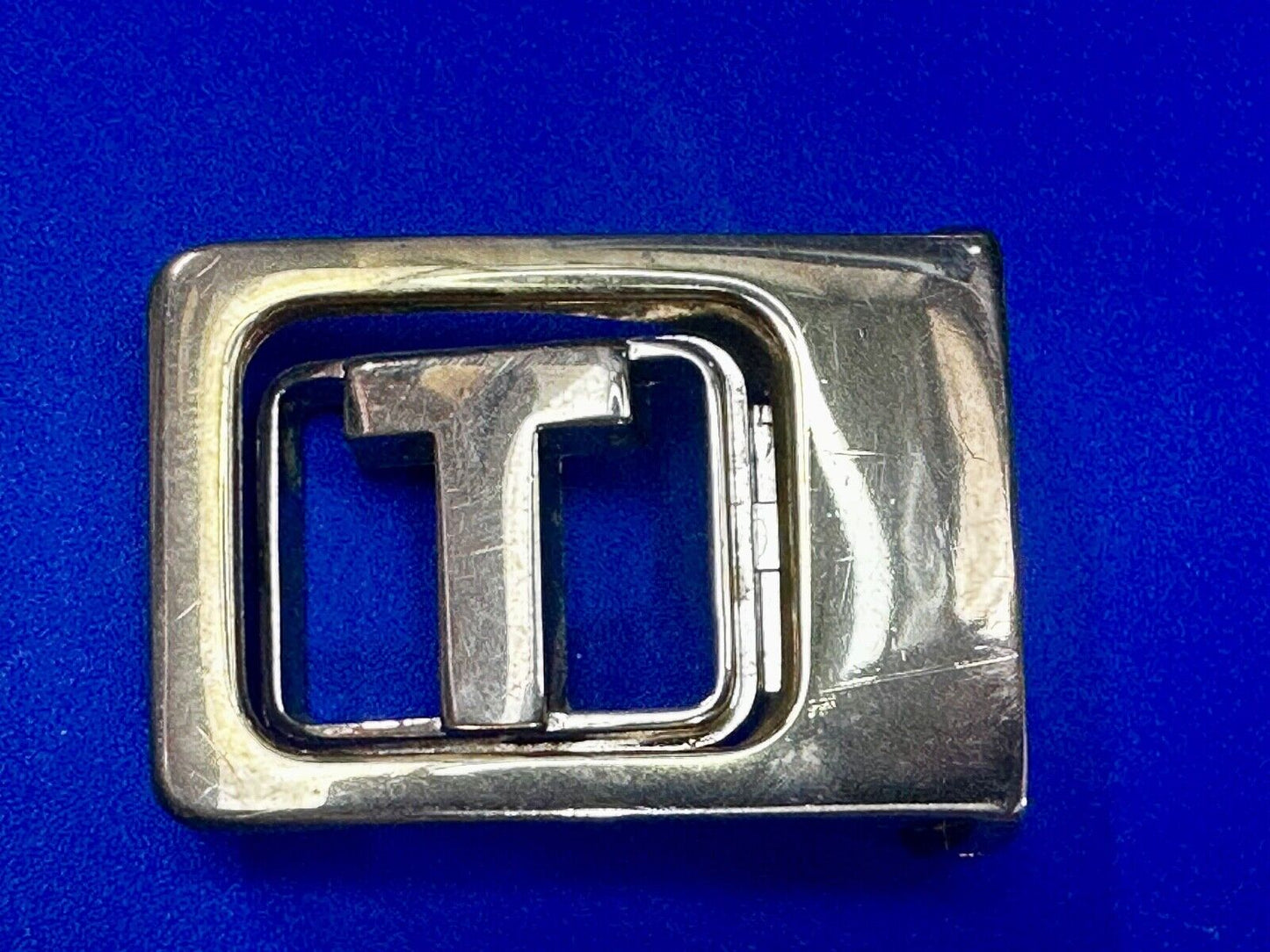 T - Letter Initial Monogram Vintage two tone swing arm small belt buckle
