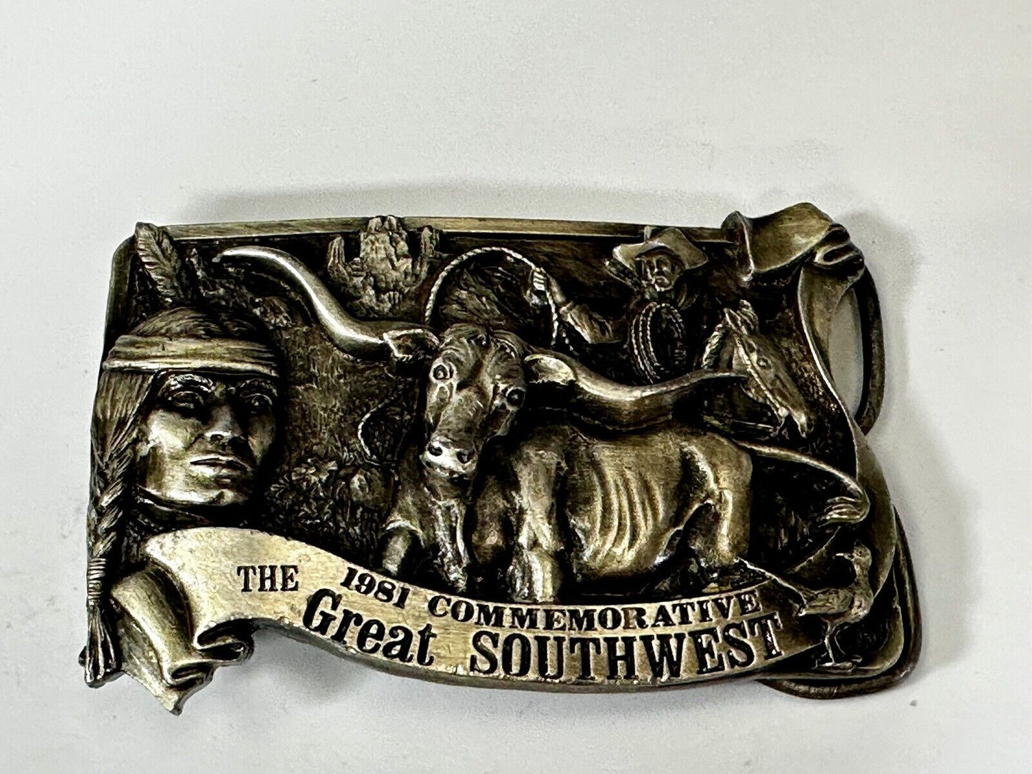 The Great Southwest Navajo Indian Hunter Commemorative Vintage 1981 Belt Buckle