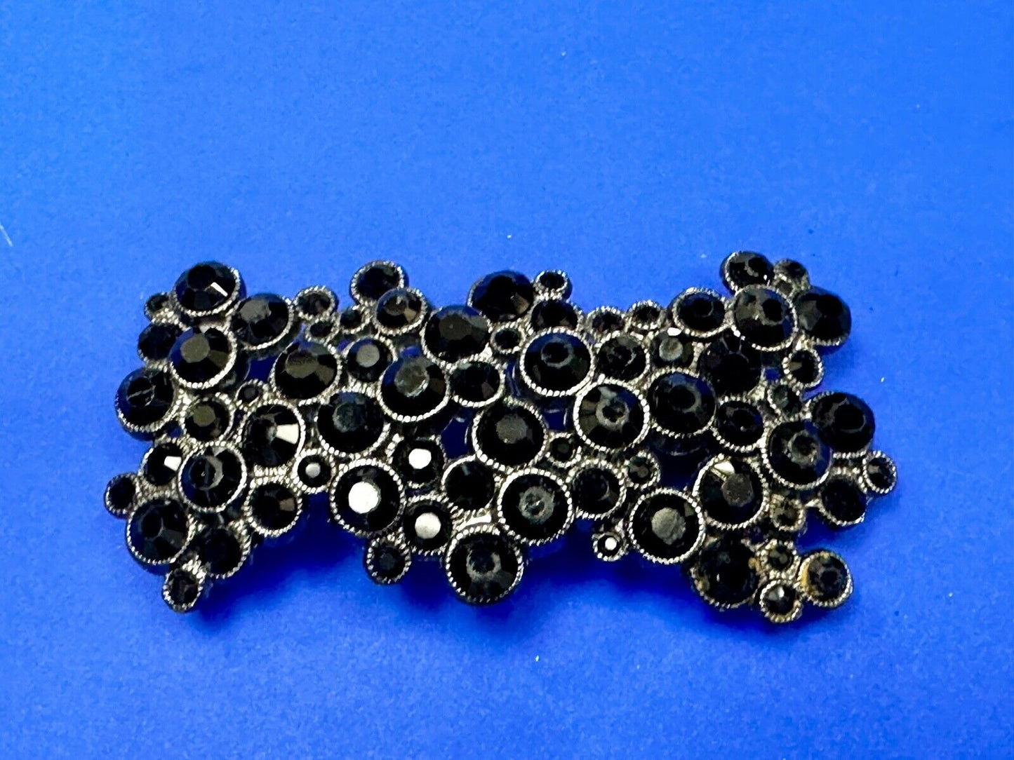 Black Rhinestone Cluster / Covered Retro Women's 4" Wide Belt Buckle