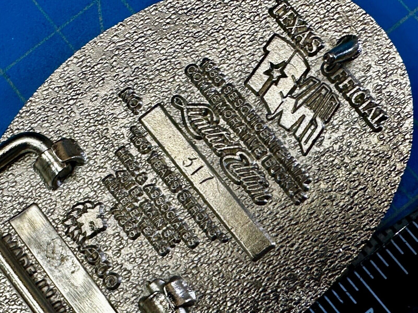 Texas Official 1986 Sesquicentennial ADM Belt Buckle - Oil rig, Alamo Lone Star