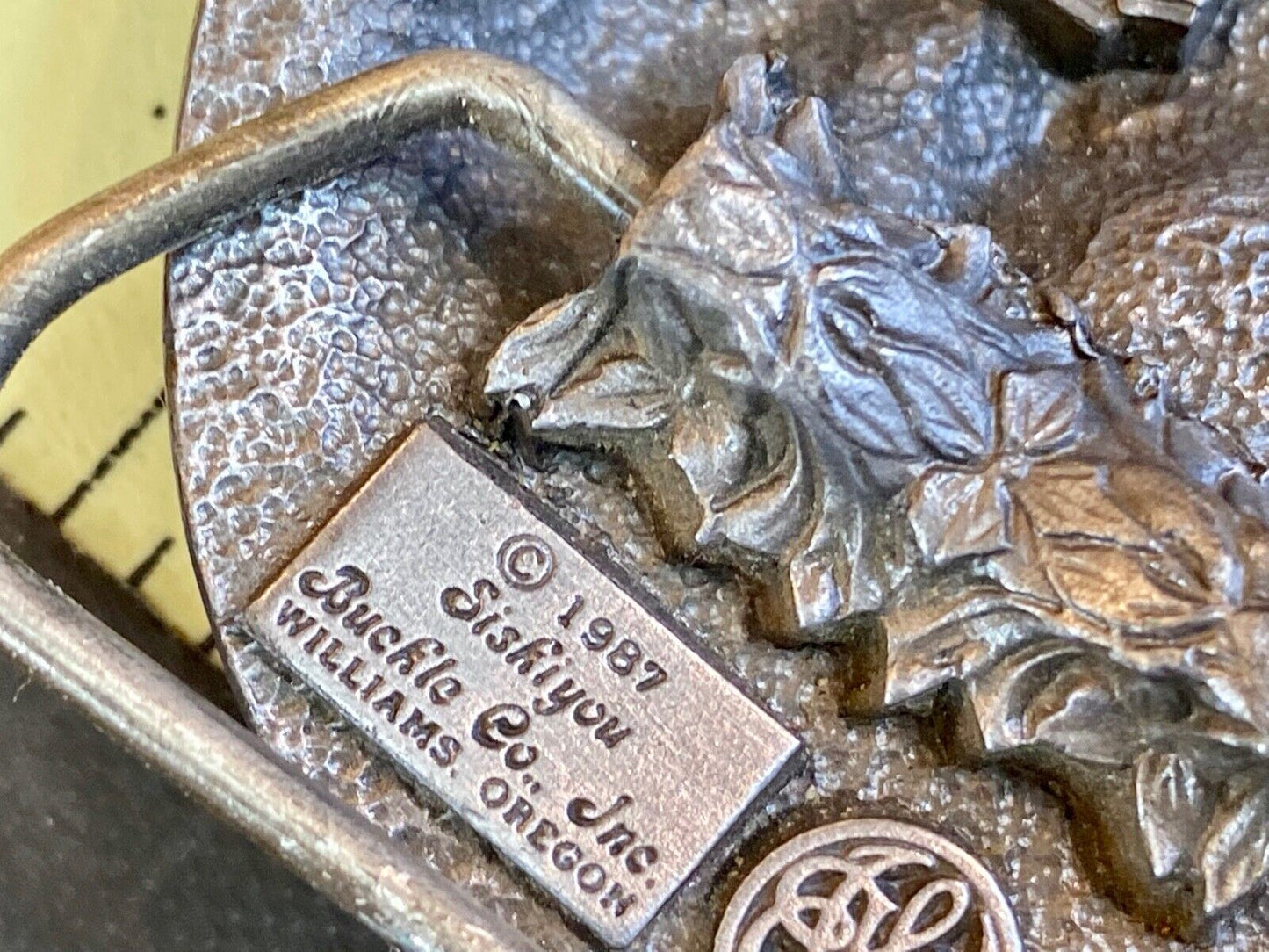 Vintage 1987 Western Eagle Flying High Hunting Wings Wide Belt Buckle Siskiyou