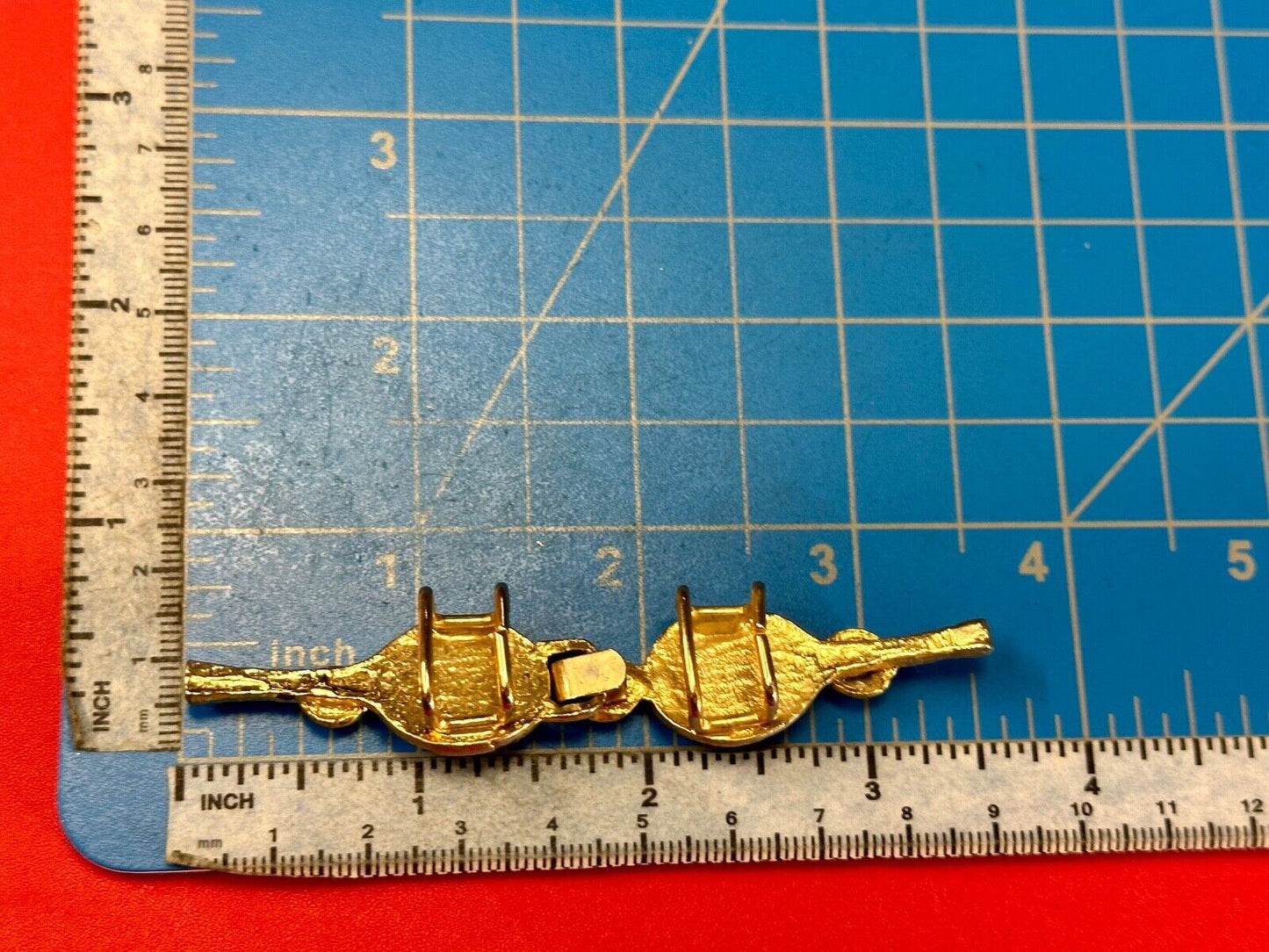 Tennis Raquette Vintage Two-piece interlocking gold tone belt buckle
