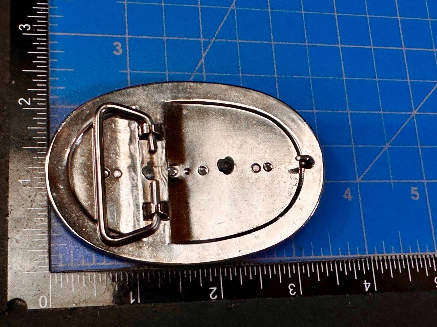 Tennis Racquet's Sports Fan's Vintage Two Tone Reflective Oval Belt Buckle
