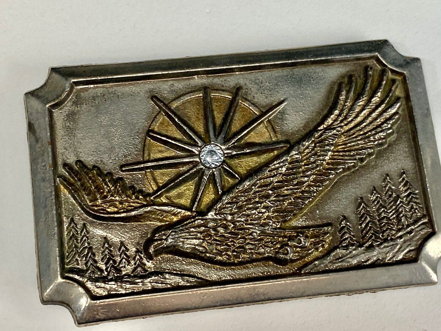 Vintage belt buckle silver and gold tone flying eagle Starburst! God Bless USA!