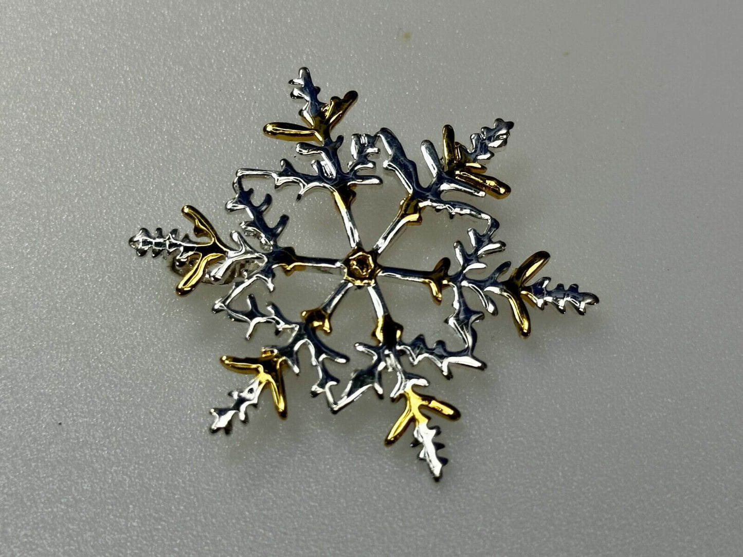 Beautiful Snowflake Cutout Silver Gold Tone Brooch Pin Signed by Best