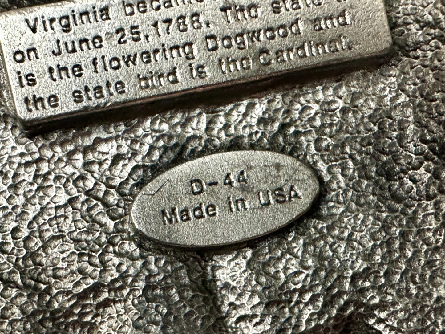The States of Virginia Old Dominion Dogwood Cardinal 1987 Siskiyou Belt Buckle