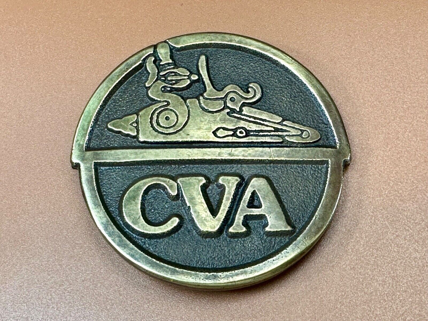 Vintage Connecticut Valley Arms CVA Mountain Rifle Gun Collectors Belt Buckle