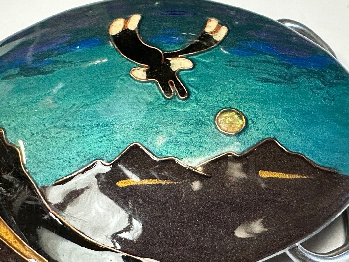 Beautiful flying eagle painting art raised oval belt buckle artist signed LITT