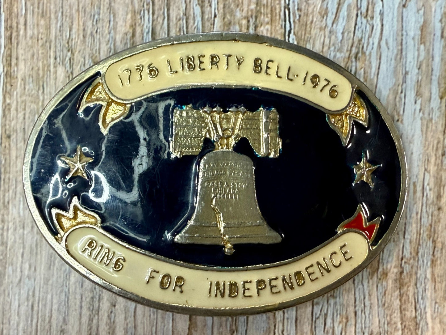 Bicentennial 1776-1976 Liberty Bell Ring Independence Commemorative Belt Buckle
