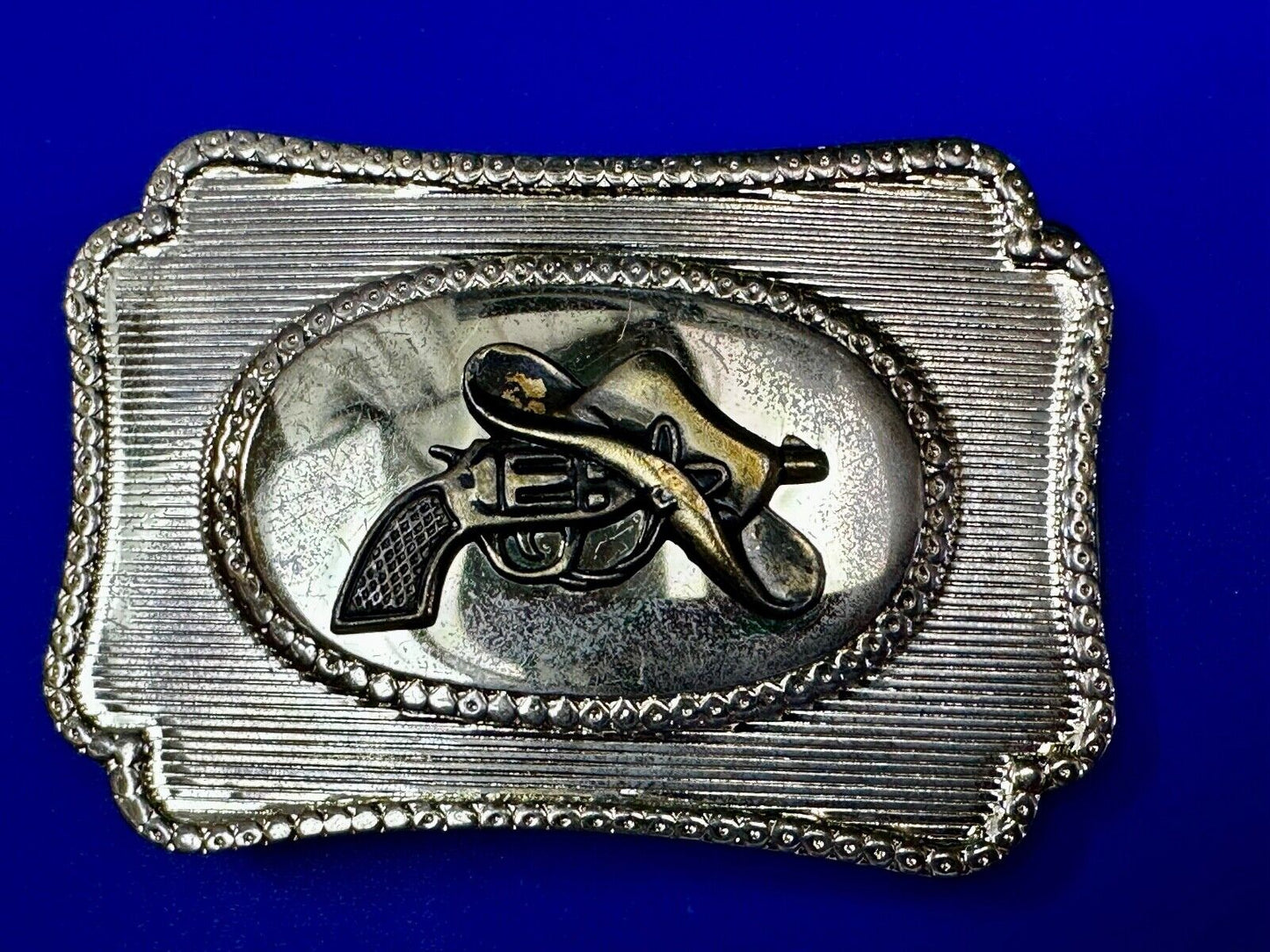 Vintage Cowboy Hat & Revolver Pistol Western Belt Buckle 6 Shooter Gun Buckle