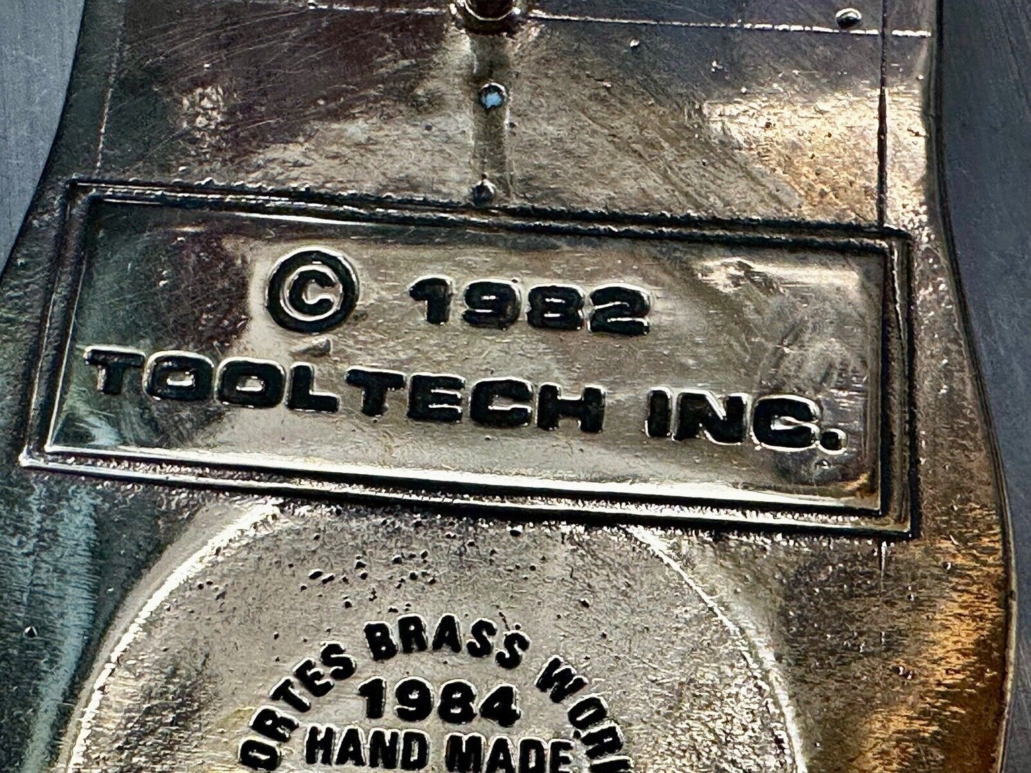 ToolTech Still Turning to the right Vtg. Anacortes Solid Brass 1984 Belt Buckle