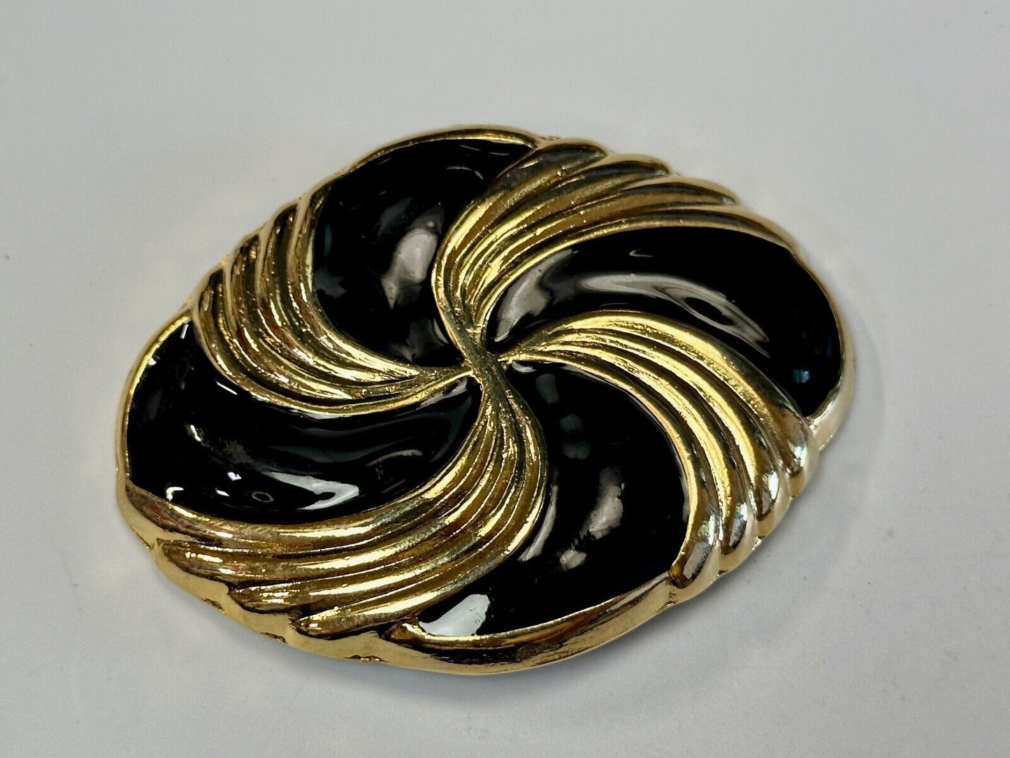 Vintage Day Lor Designer Signed Sash belt buckle Retro Scarf Slide