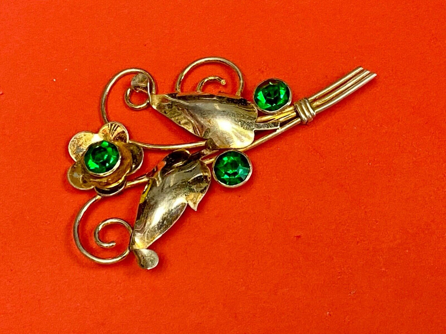 Beautiful Green Rhinestones? In Flower Theme Sterling Silver 925 Vintage Brooch