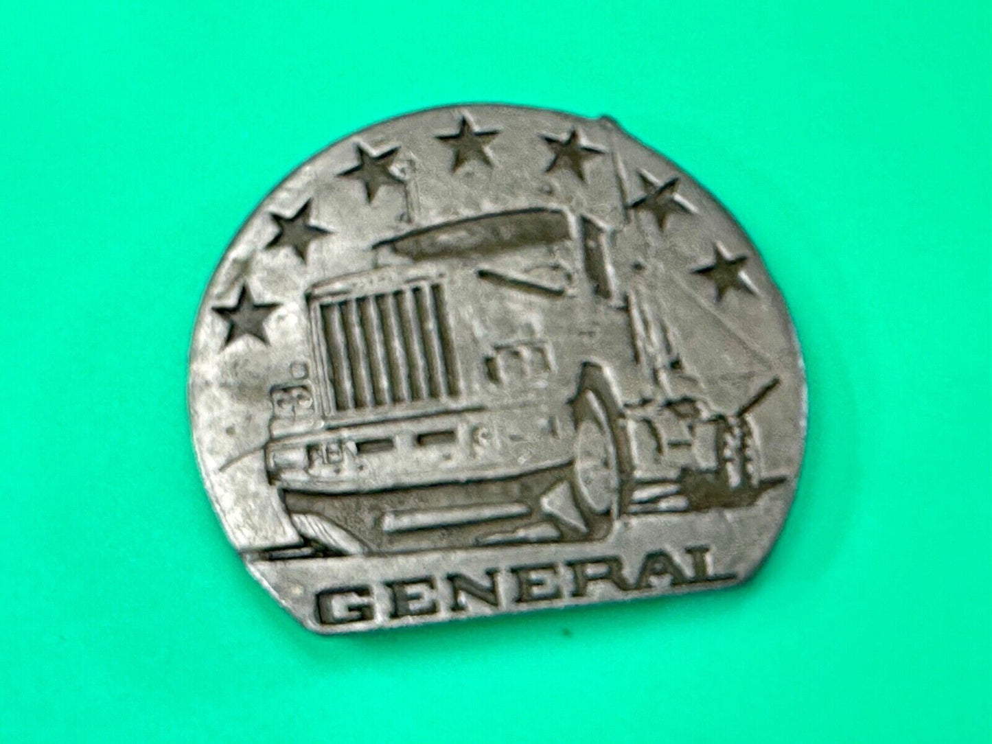 The General Semi Big Rig Truckers Drivers vintage Buck-L-Up 1976 belt buckle