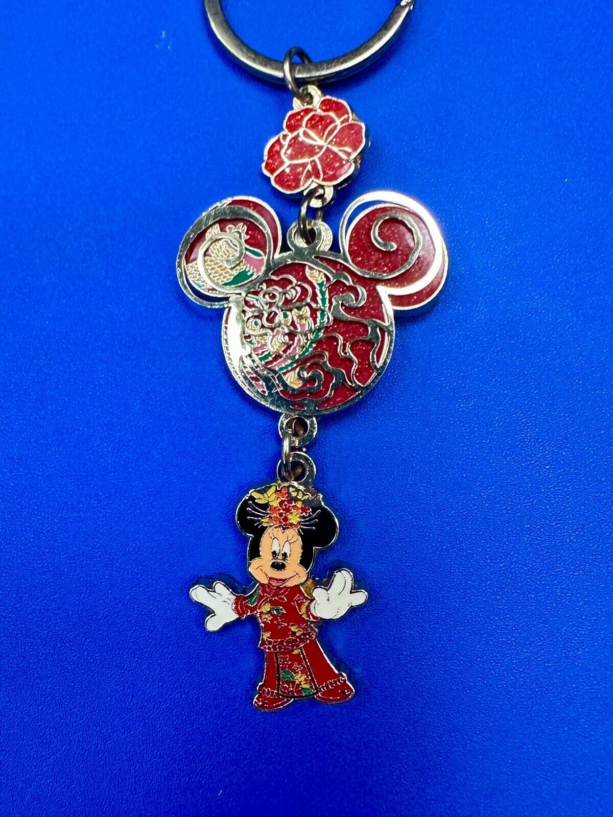 Vintage Dangle Minnie Mouse. - Disneyland Keychain - Key Ring Chain