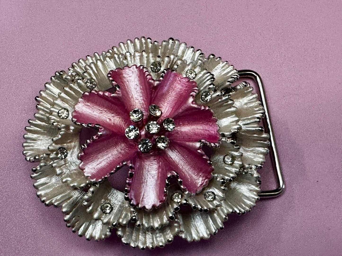 Unique Pink White Colored Flower 3D Pattern Rhinestone Accented Belt Buckle