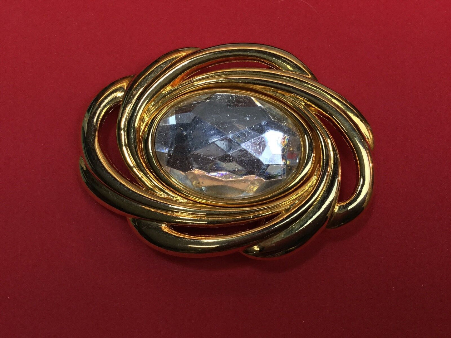 Vintage day-lor gold tone HUGe Rhinestone? Glass? scarf clip belt buckle