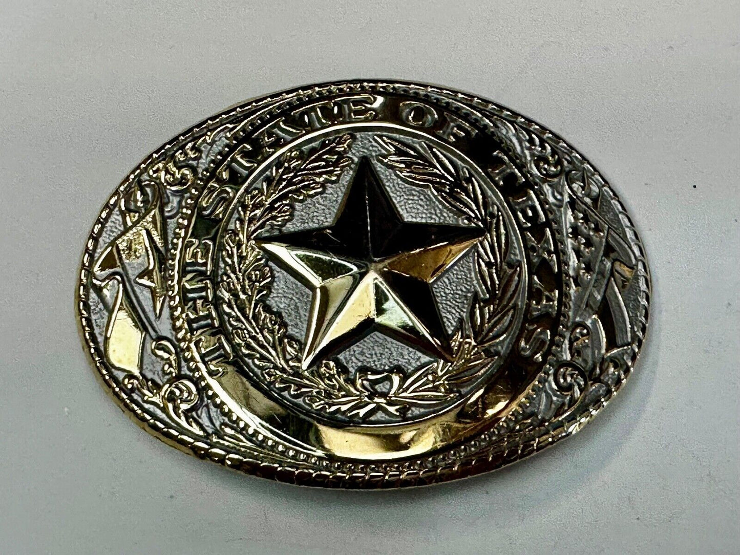 The Great State of Texas Star & Flag western Gold & White Color Belt Buckle