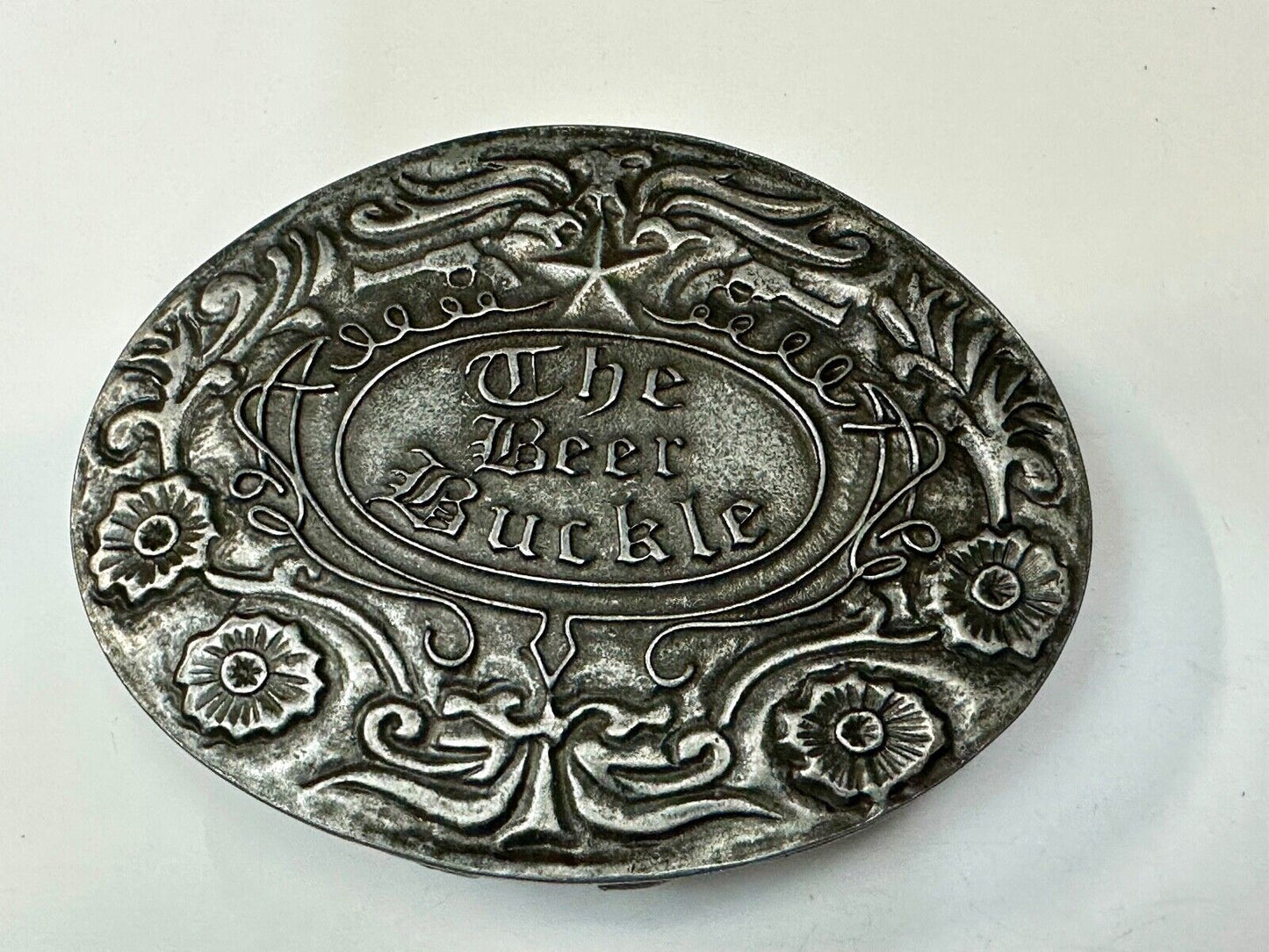 Bev Buckle The Beer Buckle Beverage Can Holder USA made Belt Buckle