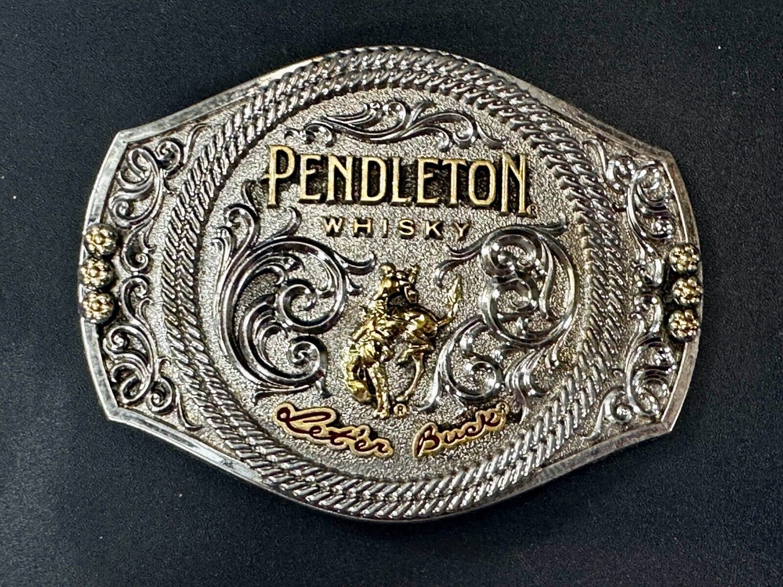 2021 Pendleton whiskey Let'er Buck Rodeo Cowboy Montana Silversmiths Belt Buckle