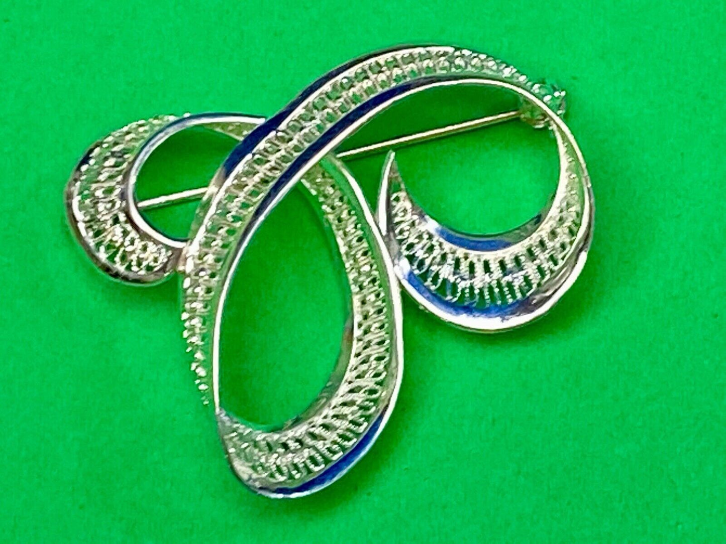 Vintage Filigree Ribbon Swirl Sterling Silver 925 Brooch Pin Signed EB
