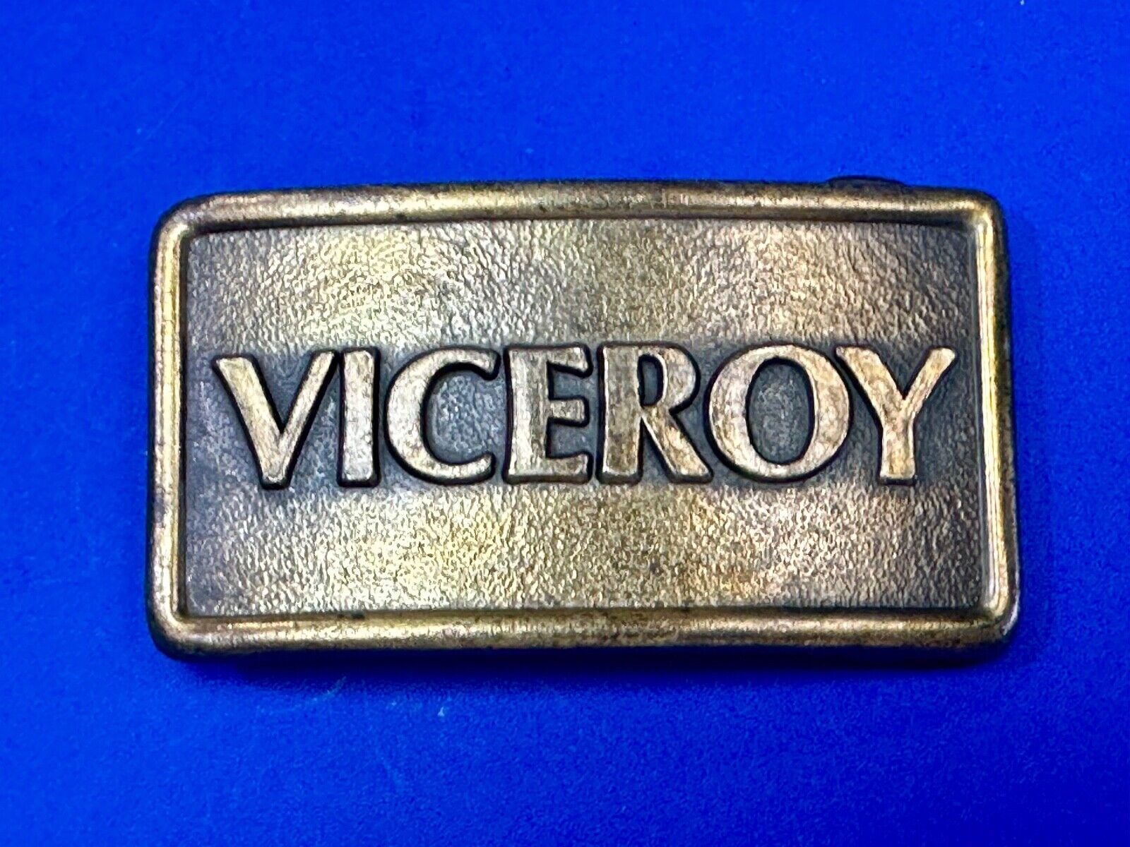 Viceroy Cigarettes Advertising Promo Loyalty Vintage Brass Tone Belt Buckle