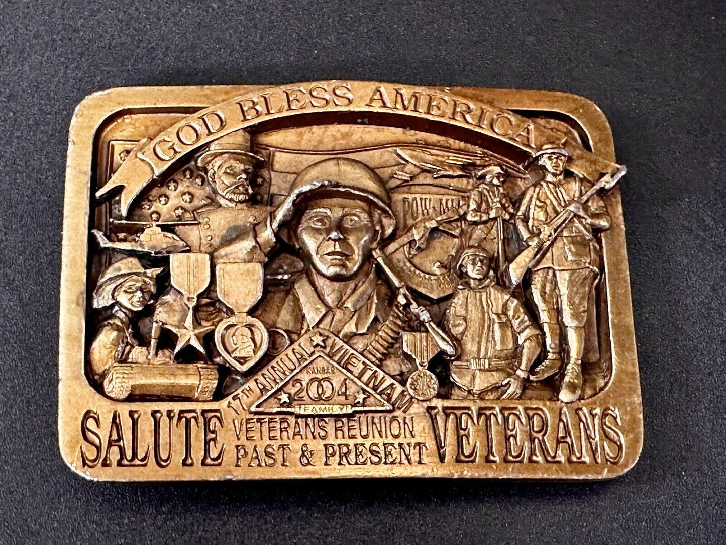 Vietnam American Veterans 2004 17th Annual War Reunion Commemorative Belt Buckle