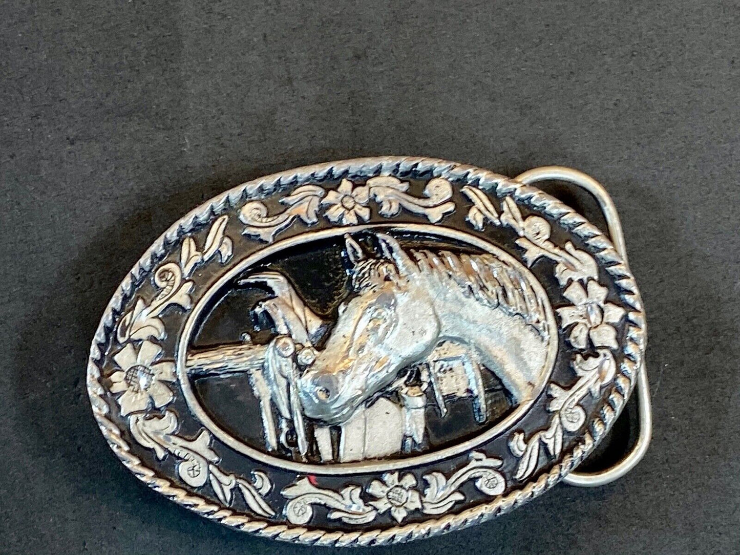 Vintage 1980'S Sw-1 Siskiyou Belt Buckle - Tribute To The Horse 