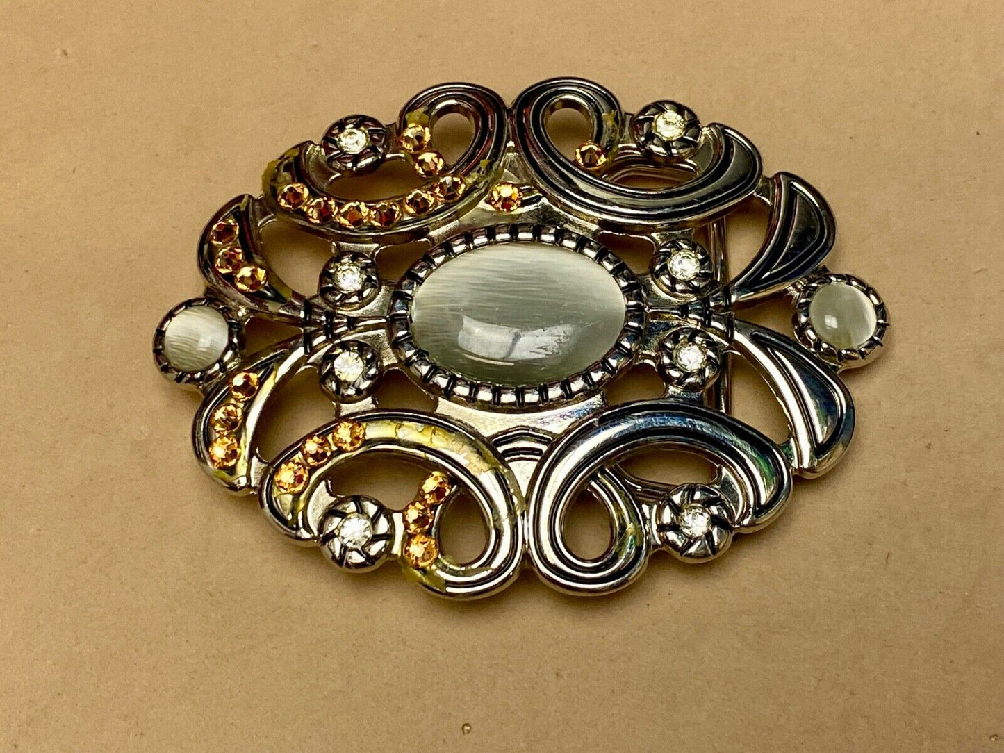 Unique See Though Rhinestone Accented Victorian Style Centerpiece Belt Buckle