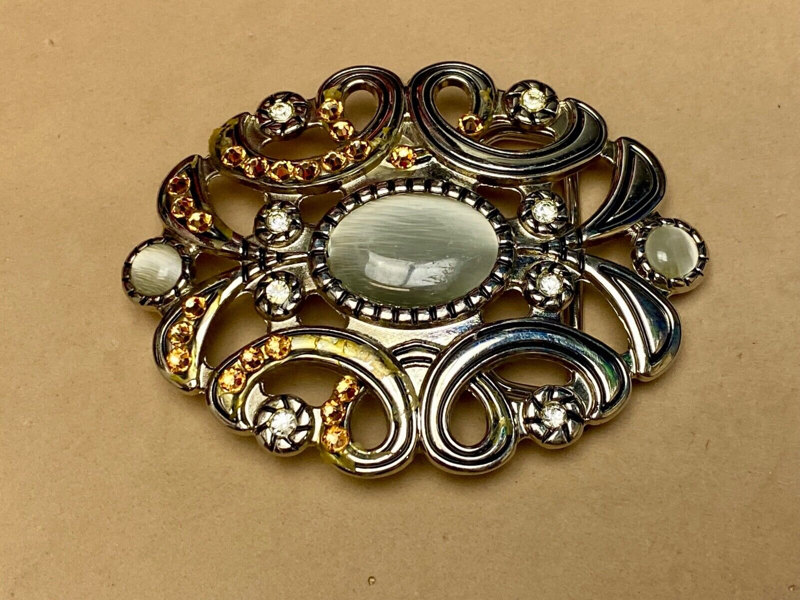 Unique See Though Rhinestone Accented Victorian Style Centerpiece Belt Buckle
