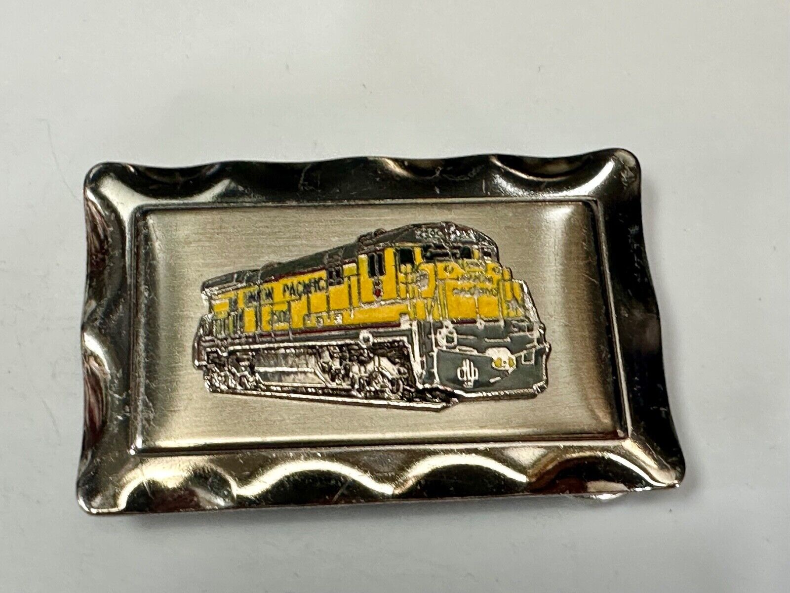 Union Pacific Yellow Train Rail Road Steam Engine silver tone vtg.  belt buckle