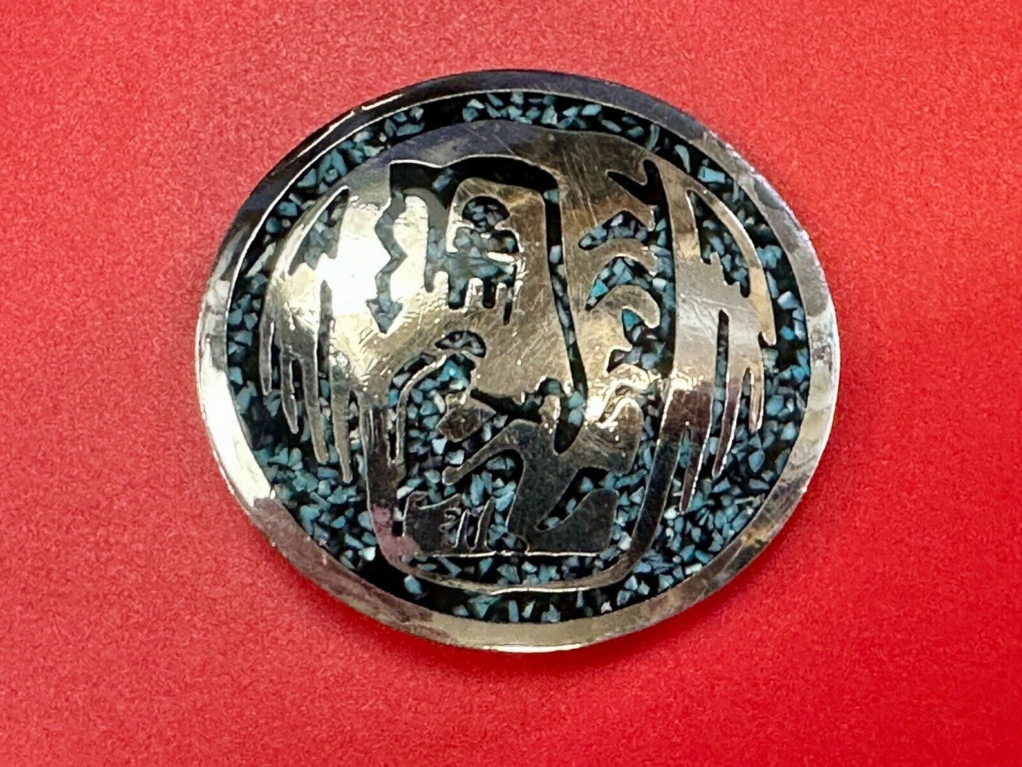 Artisan Inlaid Turquoise chip Beautiful Art pc. Vintage belt buckle marked 1980