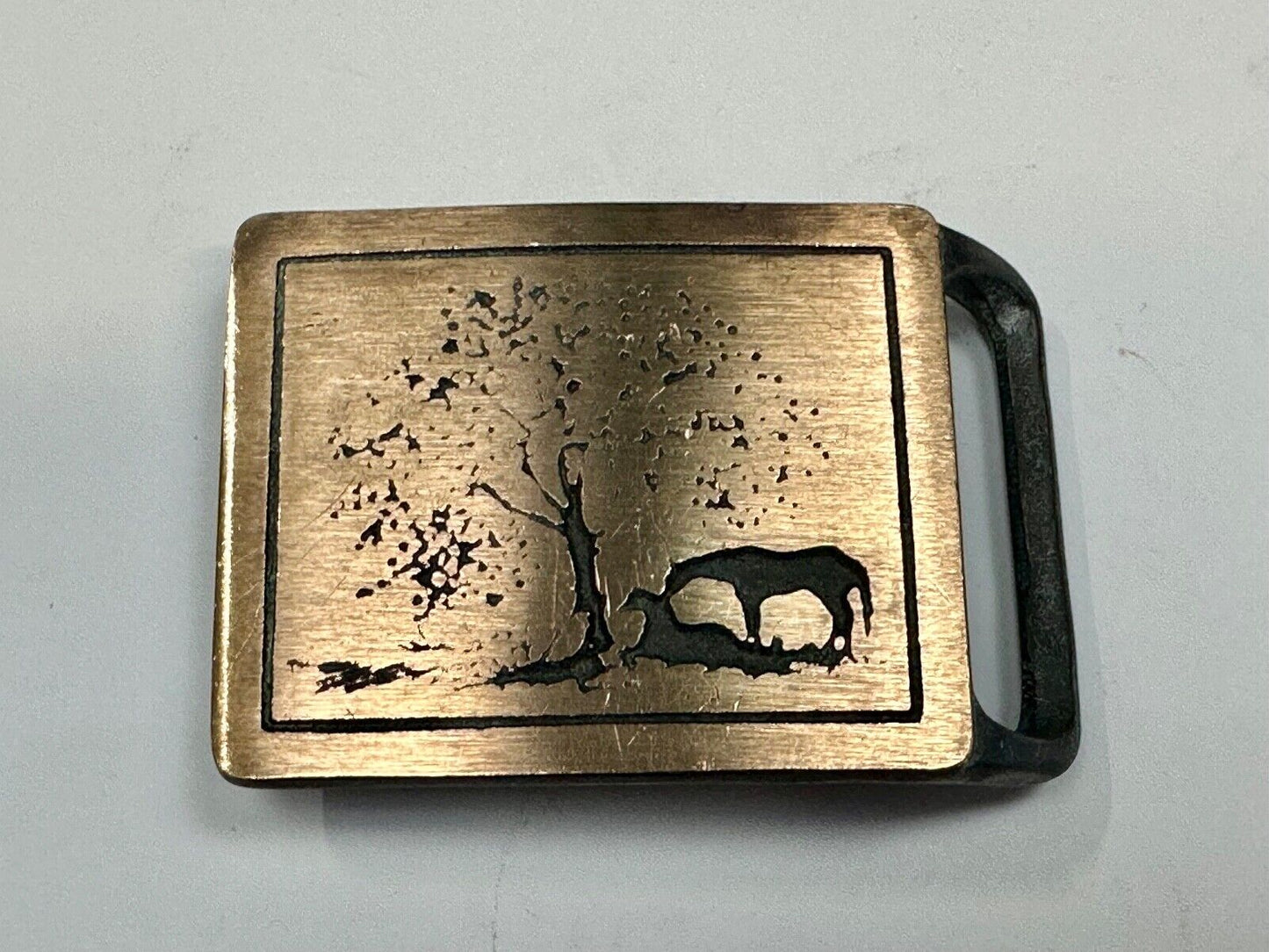 TWO HORSES TECH-ETHER GUILD Vintage art Horse lovers belt buckle