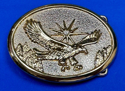 USA Patriotic flying classic Bald Eagle with sun starburst belt buckle