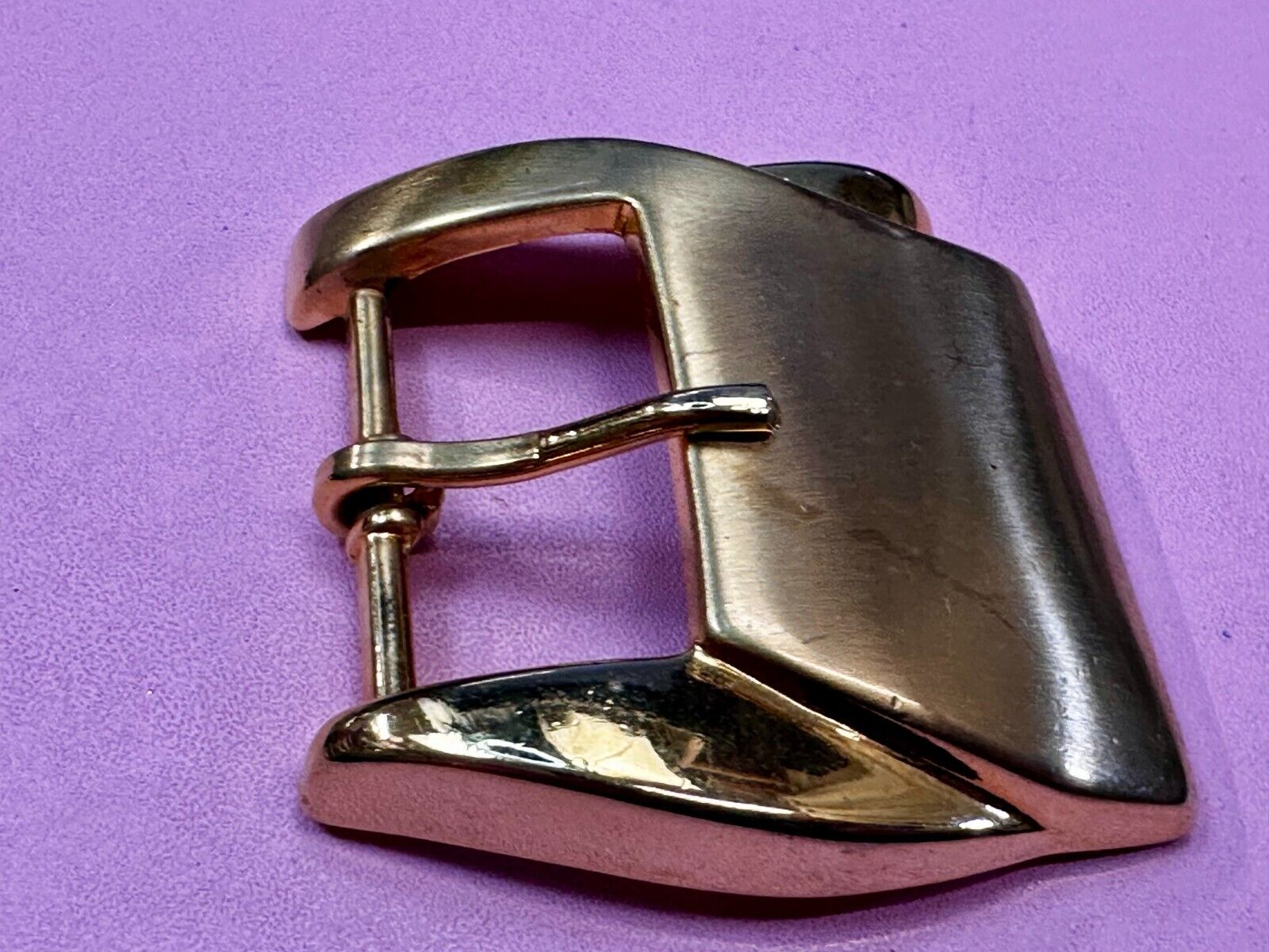 Unique Shaped Raised Gold Color Replacement Belt Buckle