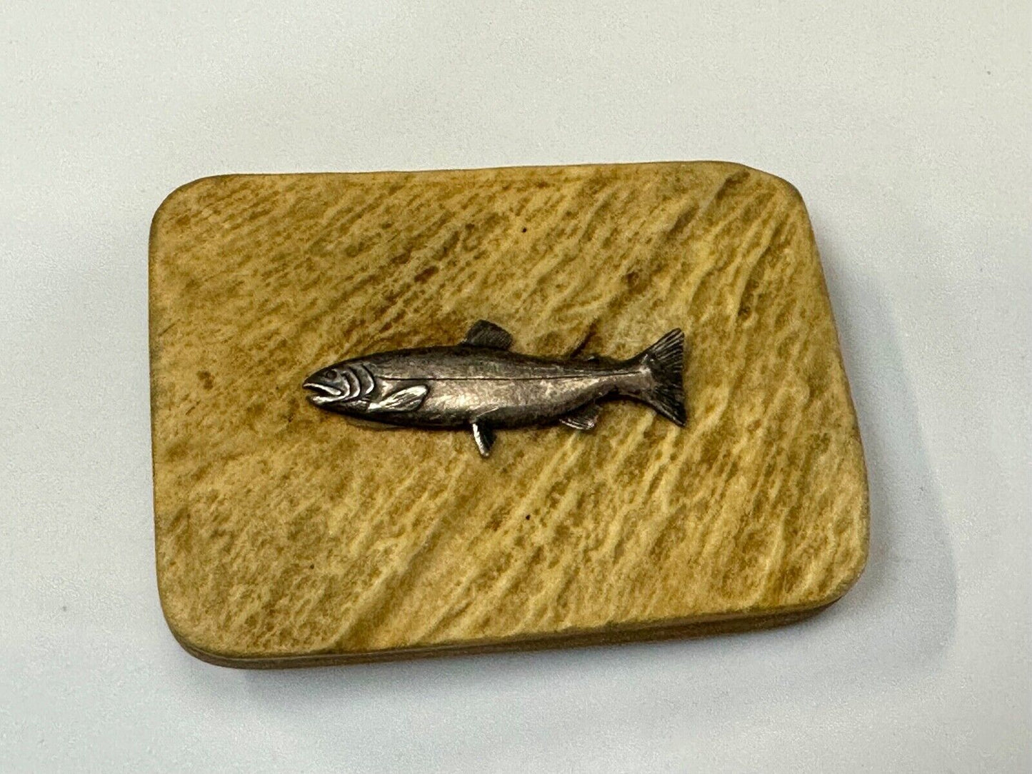 Trout Fish - vintage Native American Indian ART belt buckle - Elemore Alaska