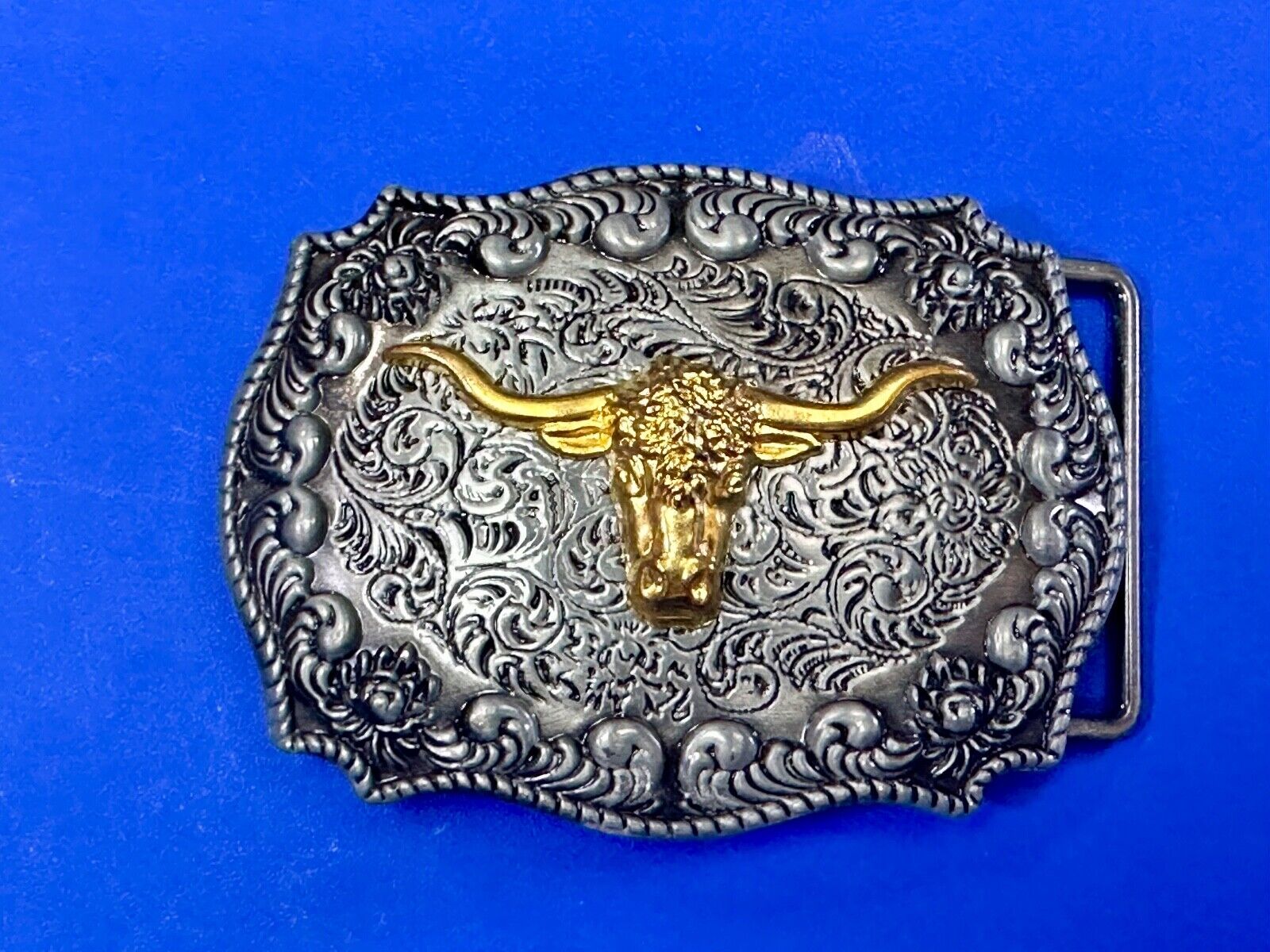 The Longhorn cow steer - cowboys cowgirls western raised two tone belt buckle