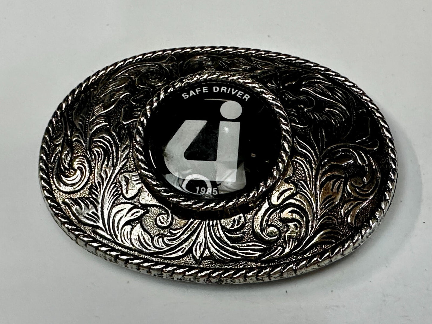 UI Safe Driver 1987 Safety Award Swirl Ornate Western Style Vintage Belt Buckle