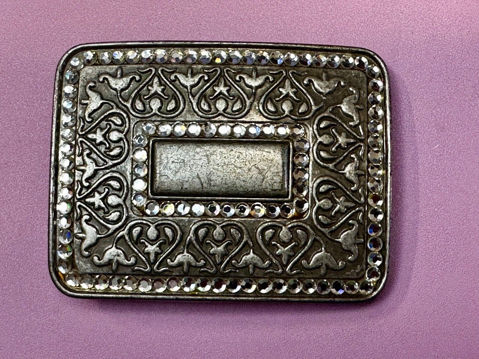 Vintage Floral flower swirl design belt buckle with two rhinestone boarders