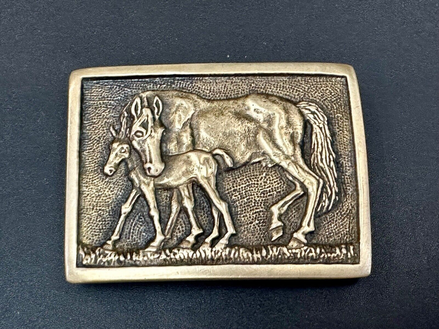 vintage Horse and Foal Colt baby vintage 1978 BTS solid brass belt buckle