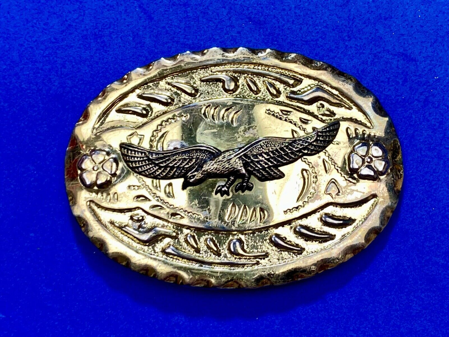 American Eagle flying proud patriotic vintage two tone Western belt buckle