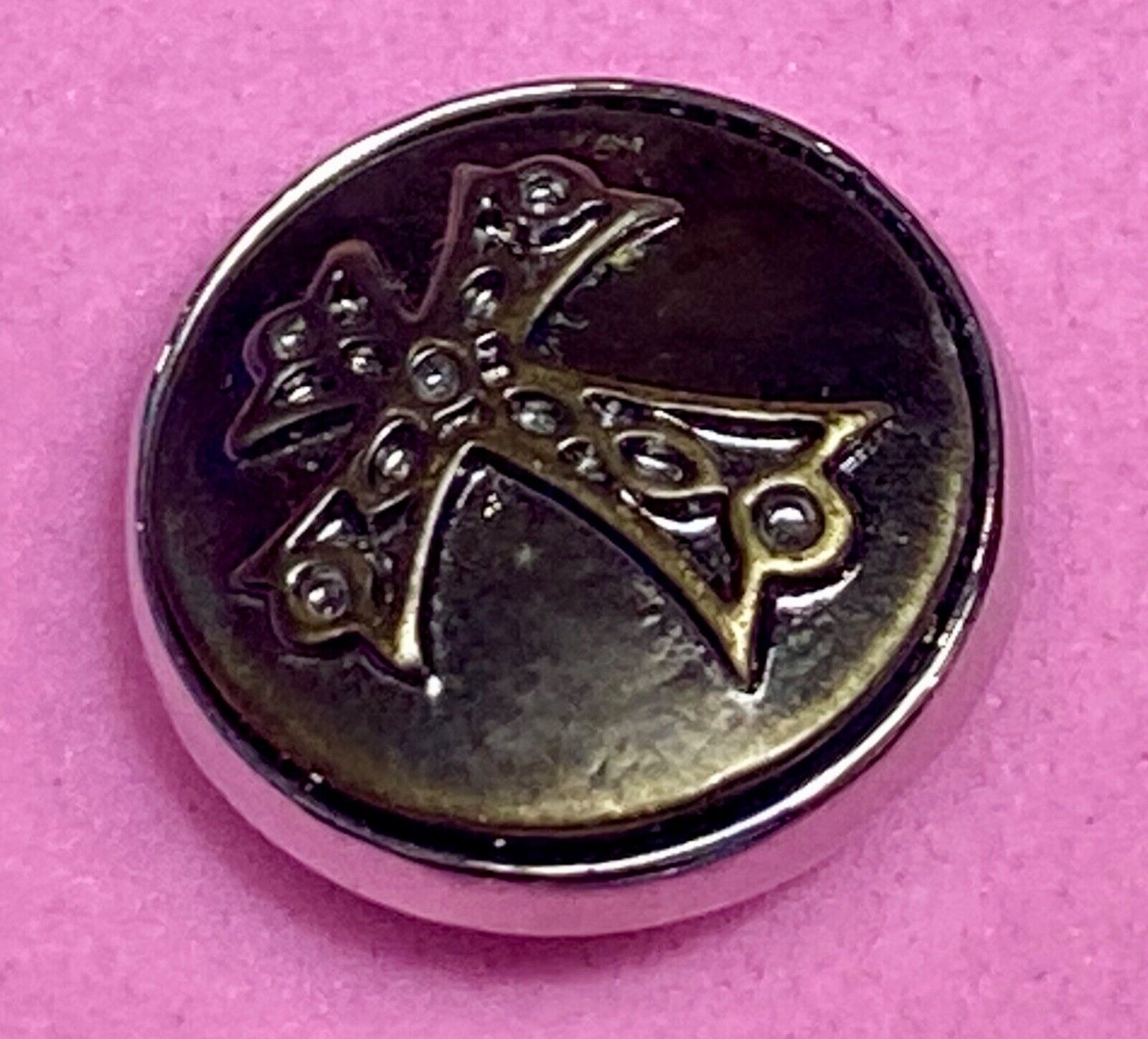 Thick Cross theme  18mm Button Charms Ginger Snaps - Magnolia Vine