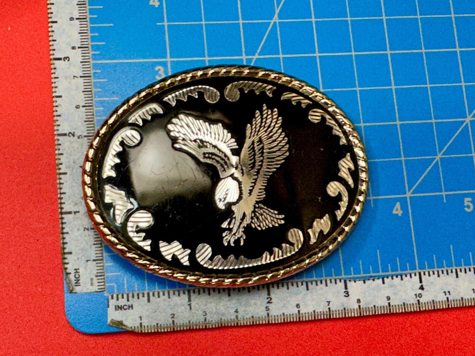 unique flying hunting diving EAGLE western Silver & black color belt buckle - W
