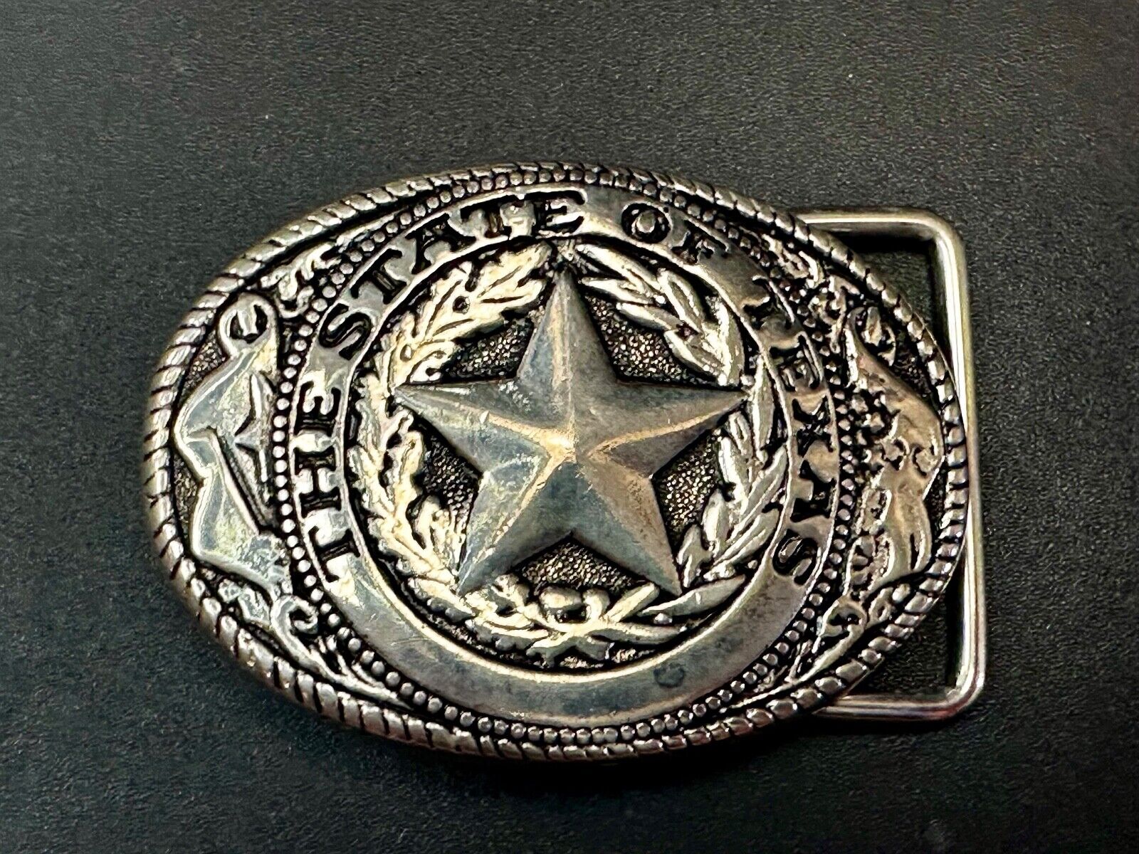 The Great State of Texas Star Flag Theme Vintage Silver tone western Belt Buckle